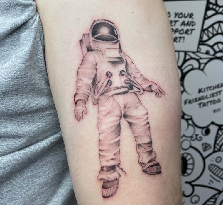 Astronaut black and grey realism