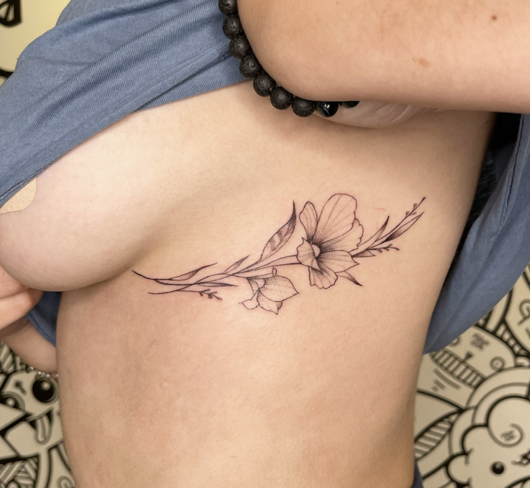 under boob floral fine line