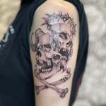 patayin-skull-twins Good and evil skull crossbones