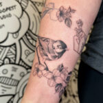 microrealism-bird-branch-tattoo-dennis-garcia-patayin Chickadee and floral tattoo