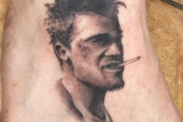 Brad Pit - Fight Club Portrait Tattoo