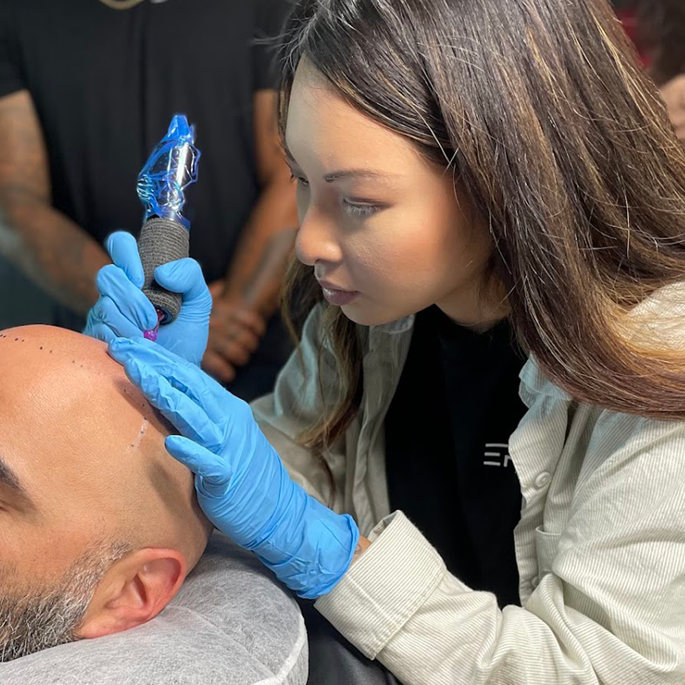 Laura Lewis Scalp micro-pigmentation technician